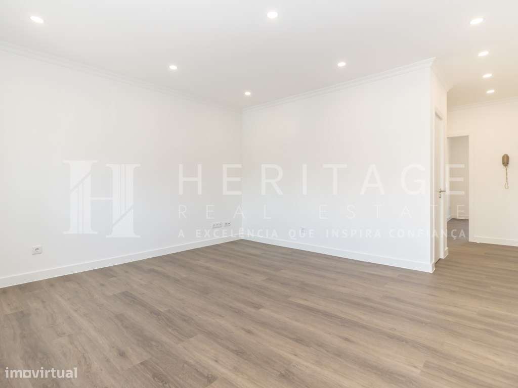 T2 totalmente remodelado na prestigiada Avenida do Bocage-13