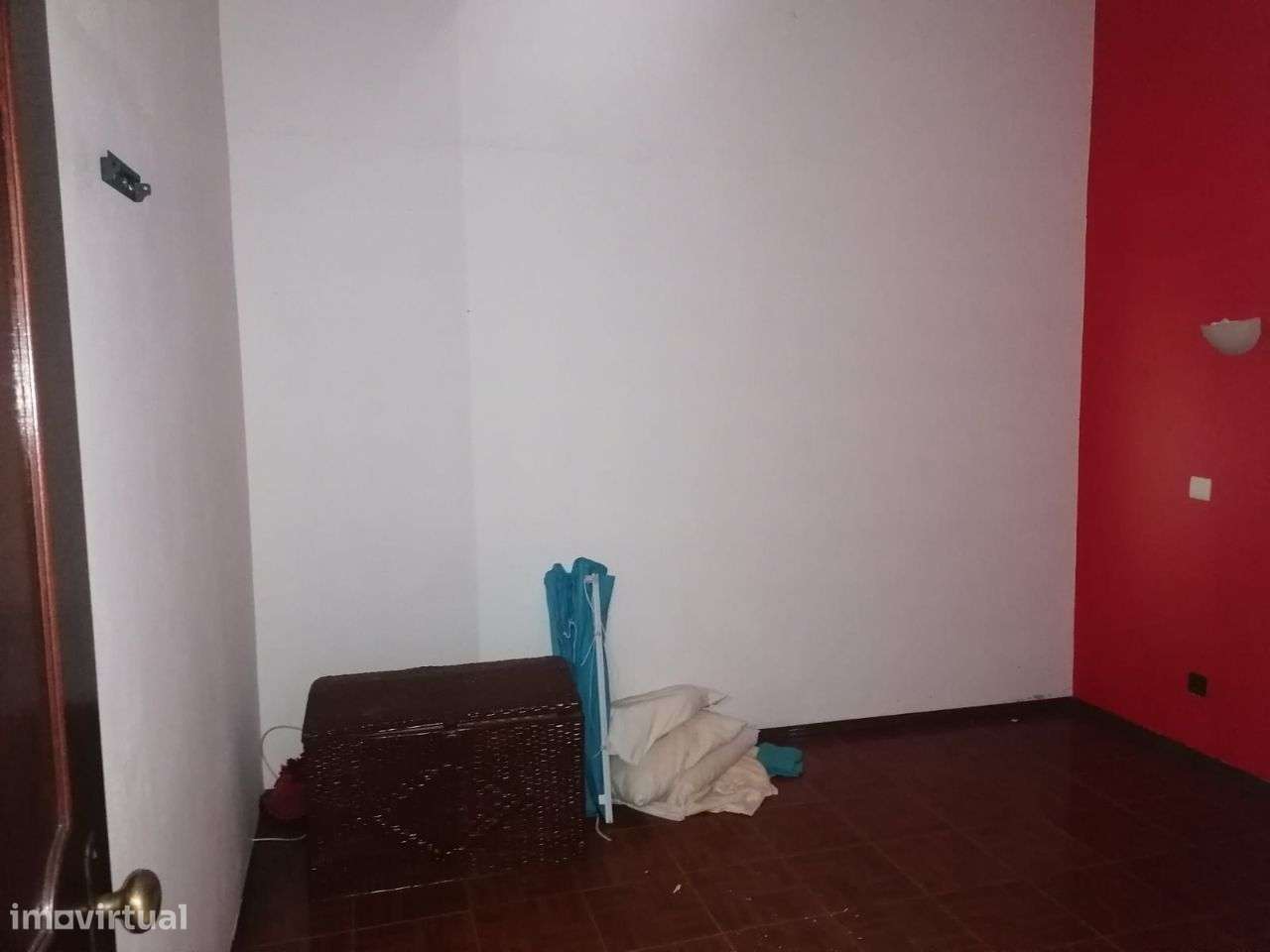 Apartamento T3+T2 com garagem, Amieirinha-Marinha Grande-41