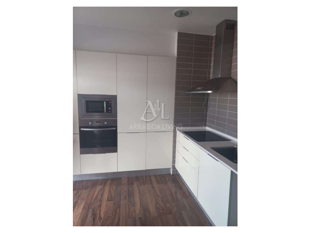 T2 - c/ 2 terraços - Pinheirinhos-7