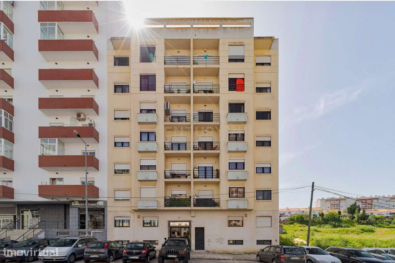 Apartamento T3  Feijó Almada Parque da Paz-24