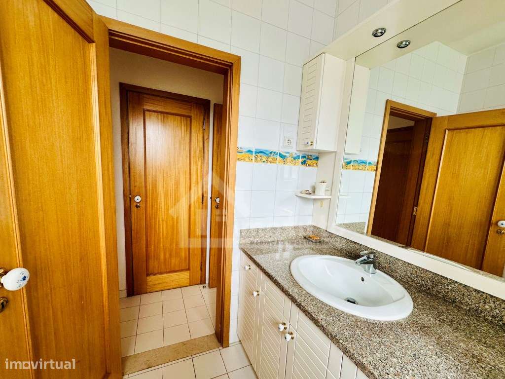 Moradia T6 pronta a habitar com piscina em Lousã-20