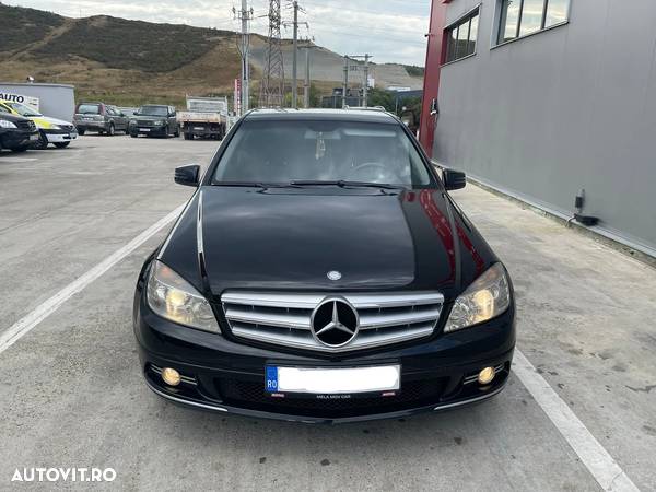 Mercedes-Benz C 180 K BlueEfficiency T-modell - 4