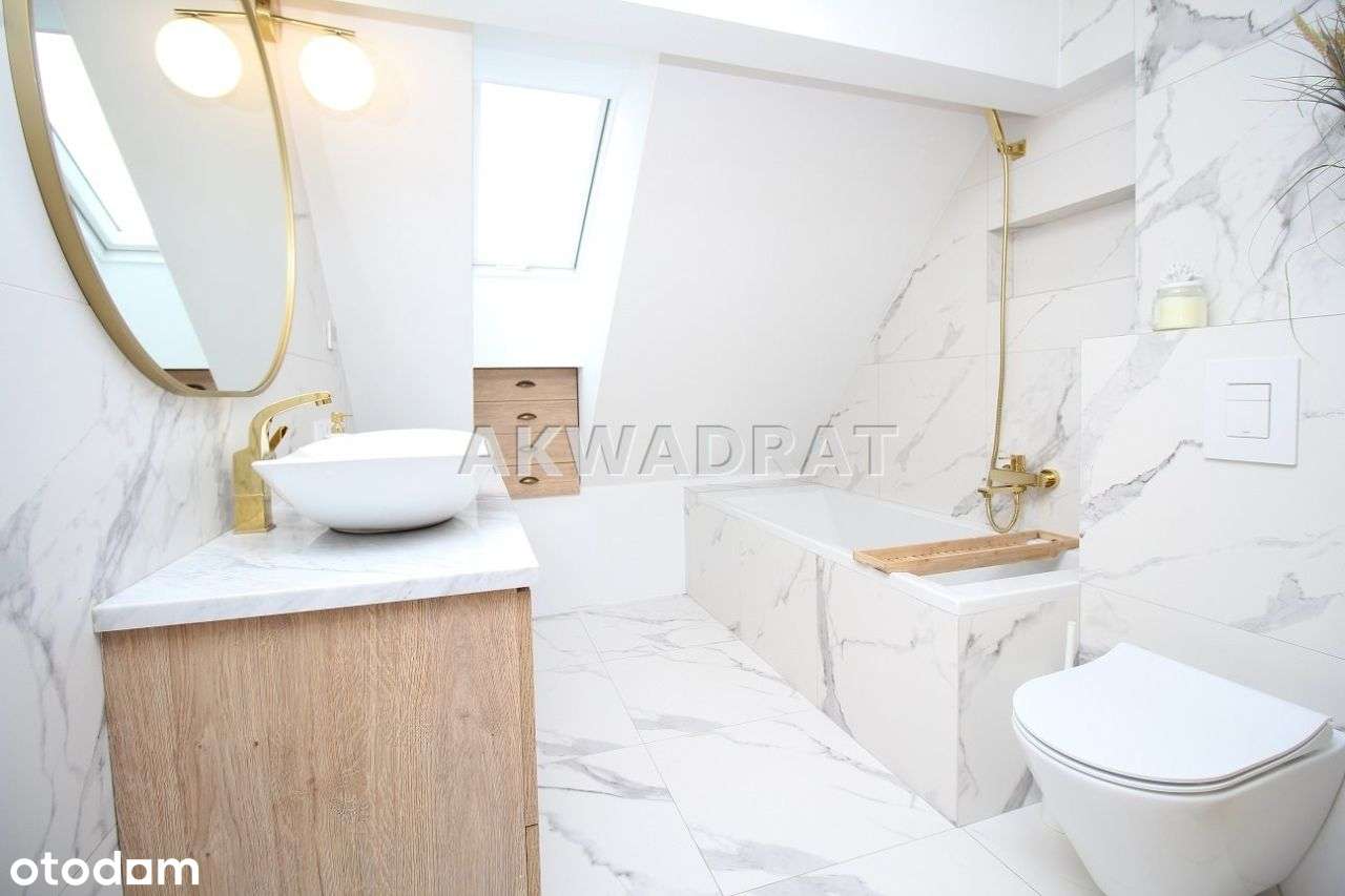 Dom w zabudowie szeregowej Piaskowa Góra-12