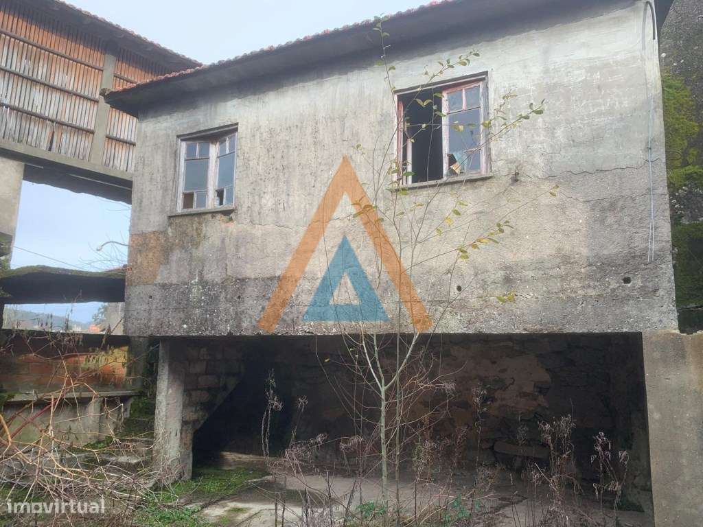 Moradia para Recuperar - Grande imagem: 4/19