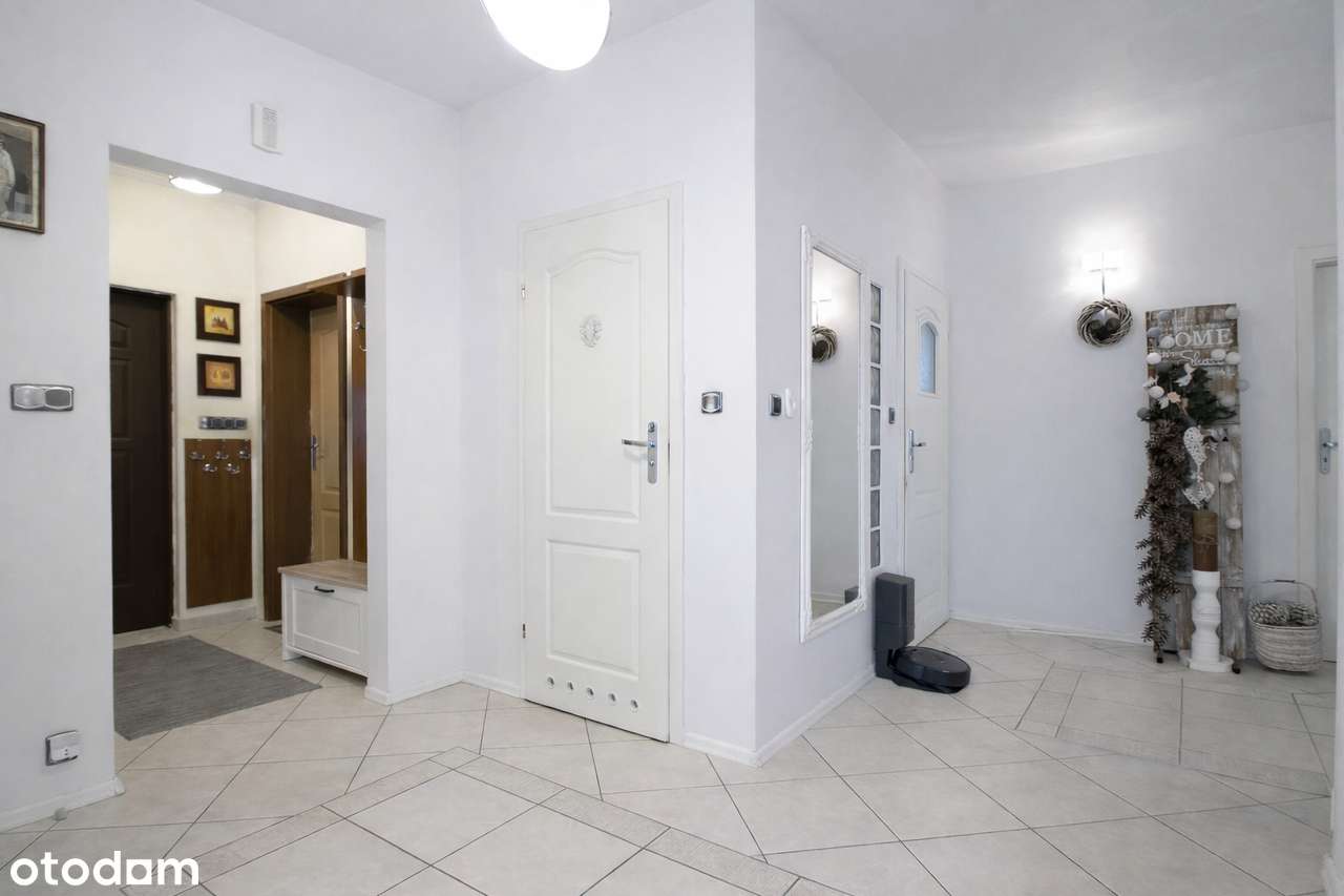 Dom dla dużej rodziny, ogród, dobra komunikacja-8