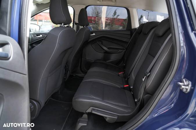 Ford Kuga 2.0 TDCi 4WD Powershift Trend - 11