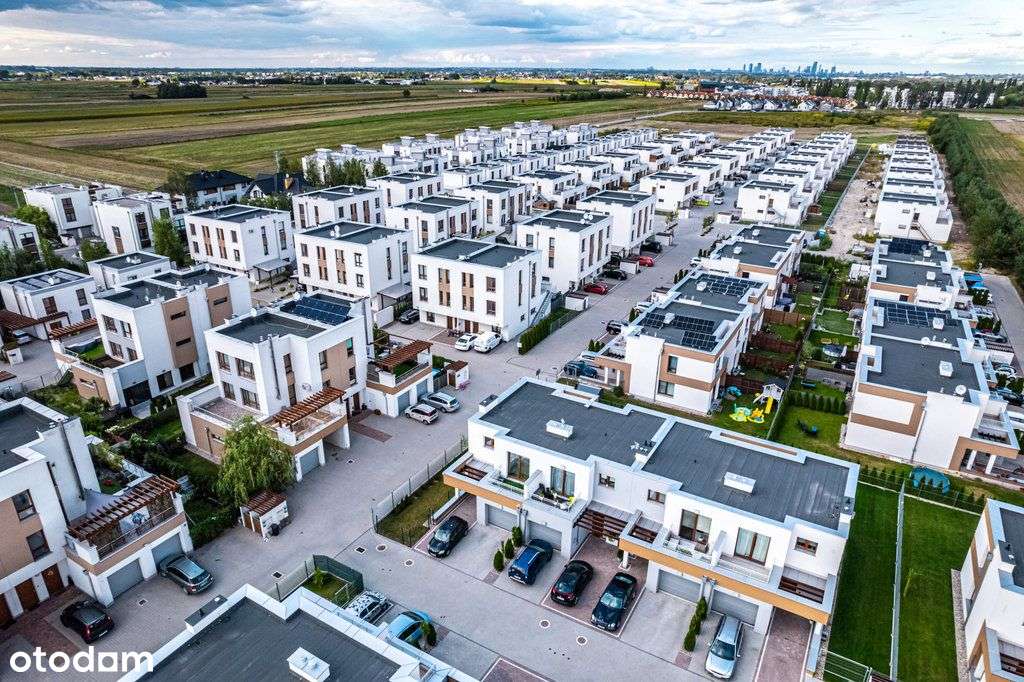 Dom pod Warszawą z sąsiedztwem jeziorka Bonusy !-17