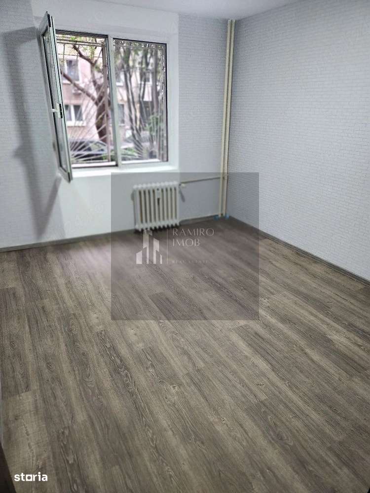 Apartament 4 camere, P-ta Rahova, renovat