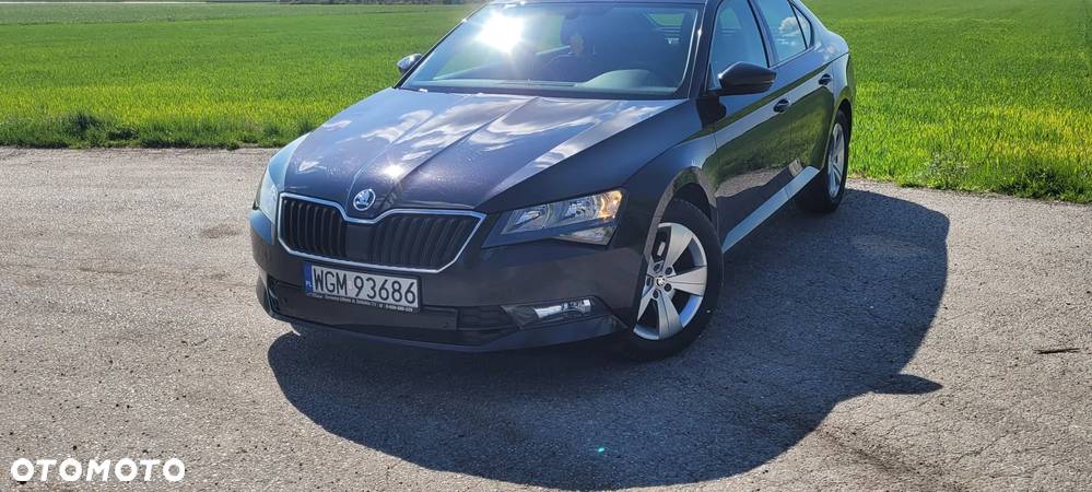 Skoda Superb 2.0 TDI Active - 1