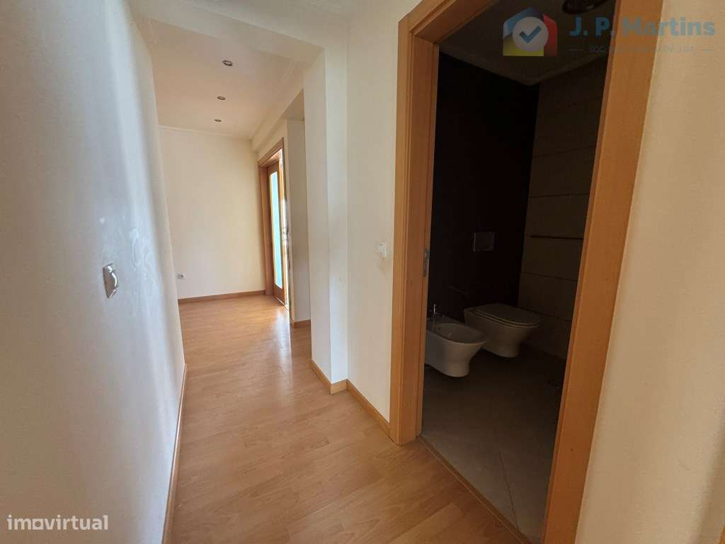 T3 c/ parqueamento e arrecadação, Lavradio (Barreiro)-30