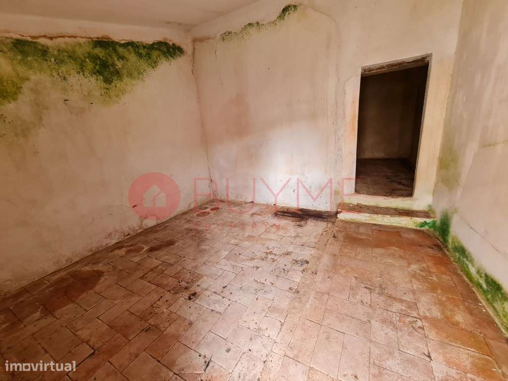 Casa antiga T2 - Oportunidade de Investimento - Benafim, Loulé - Grande imagem: 4/7