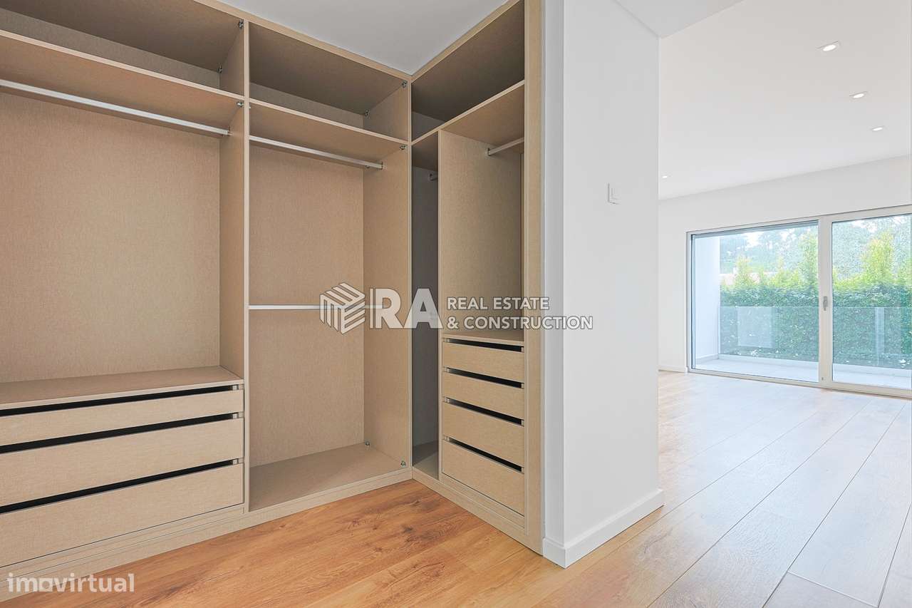 Moradia Isolada T6 Venda em Charneca de Caparica e Sobreda,Almada-8