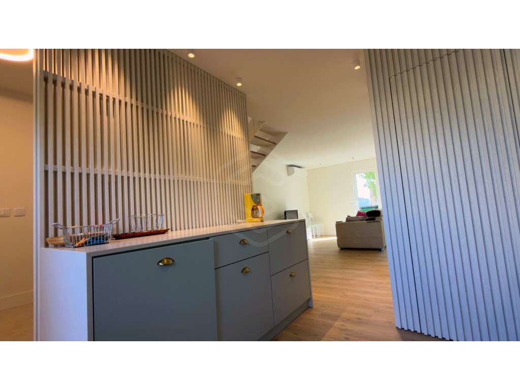 Apartamento Duplex T3 totalmente remodelado em Condomínio Fechado, ...-7