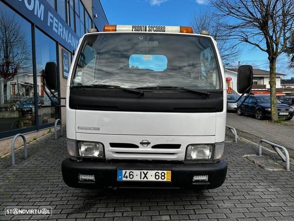 Nissan Cabstar Pronto Socorro Pesado - 10