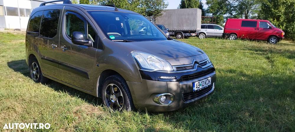 Citroën Berlingo Multispace HDi 115 FAP Selection - 2