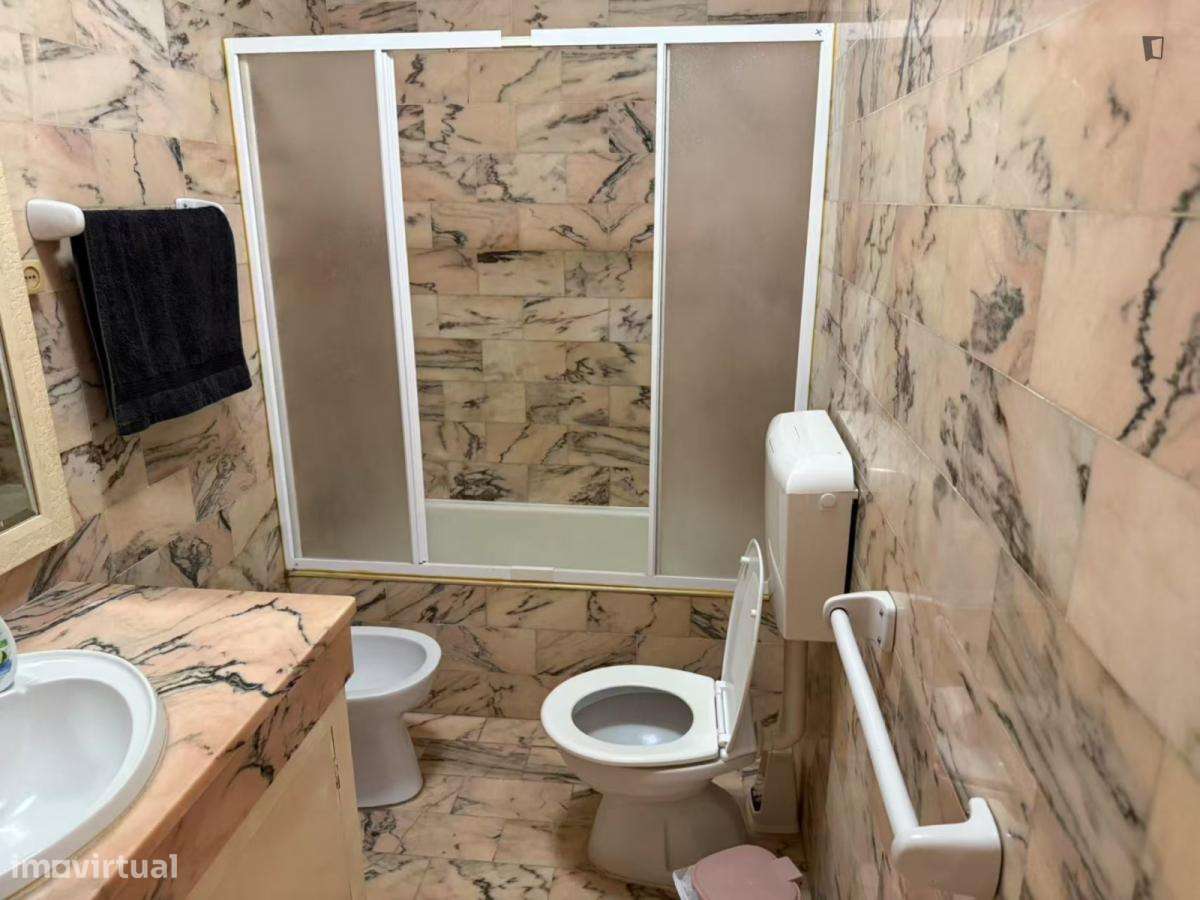 Quarto - localizado em Portimao - Grande imagem: 4/8