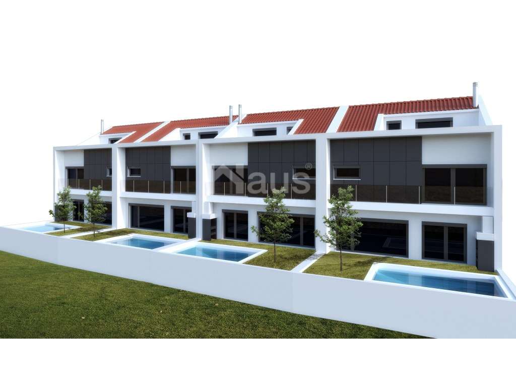 Moradia em banda T3+1 inserida em Alcochete - Grande imagem: 4/22