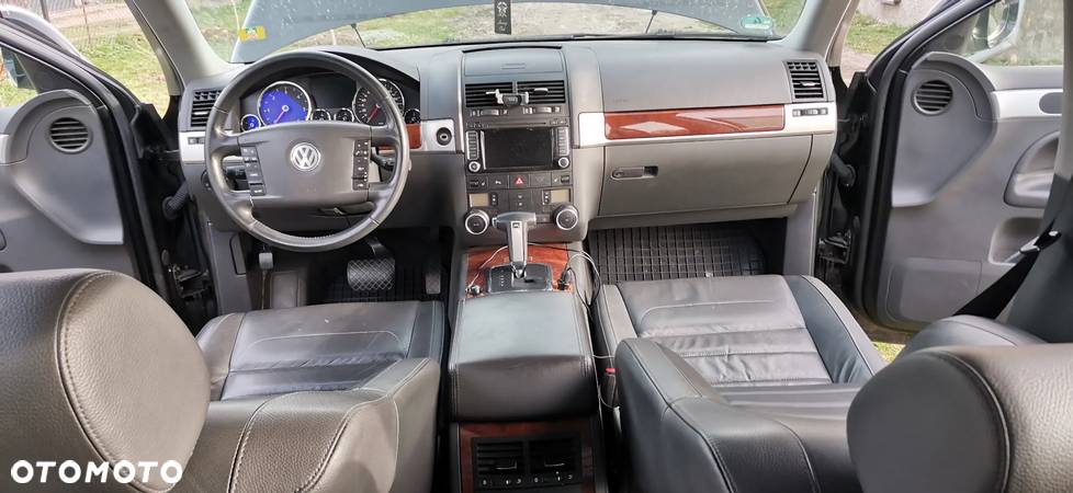 Volkswagen Touareg - 20