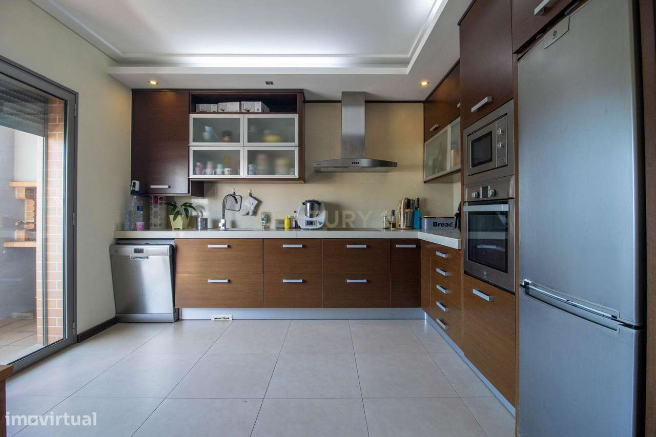 T3 com Terraço de 63 m² e Garagem de 70 m² | Comeira, Marinha Grande-9