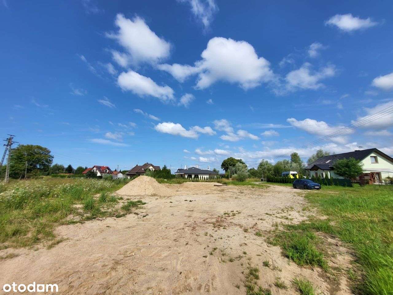 Uzbrojona, wśród domów jednorodzinnych - Pełny obrazek: 5/9