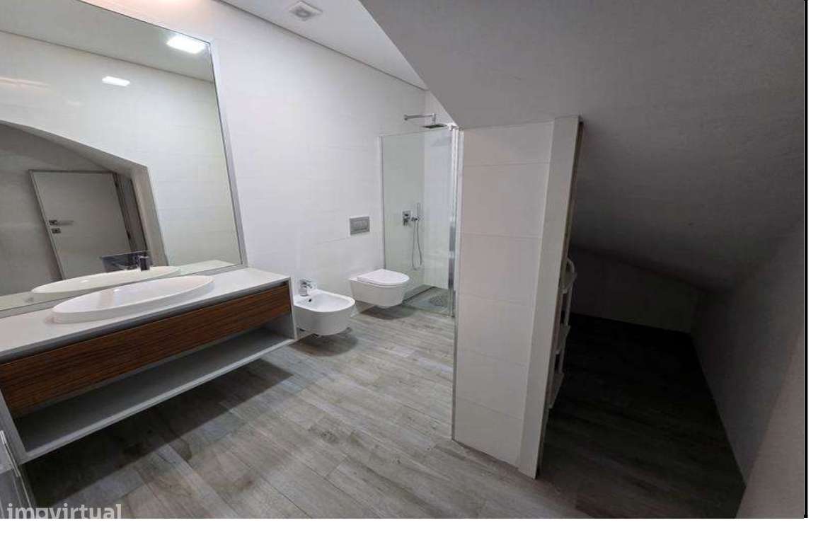 Apartamento T1 com varanda e lugar de garagem em Gondomar - Grande imagem: 4/8