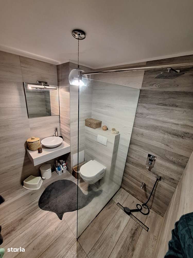 Casa modernă la cheie in oraș - Imagine principală: 5/12