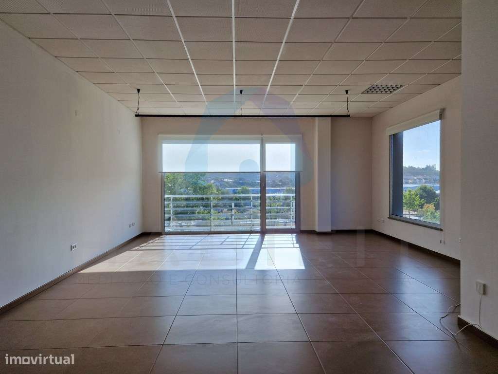 Escritório para Arrendamento - Pombal - Grande imagem: 5/12