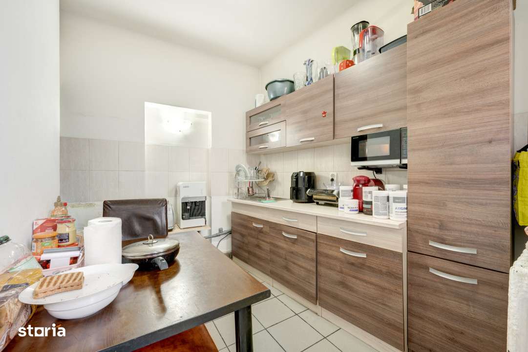 Casa de vanzare in zona Stefan cel Mare, Obor, Eminescu D+P+2-12