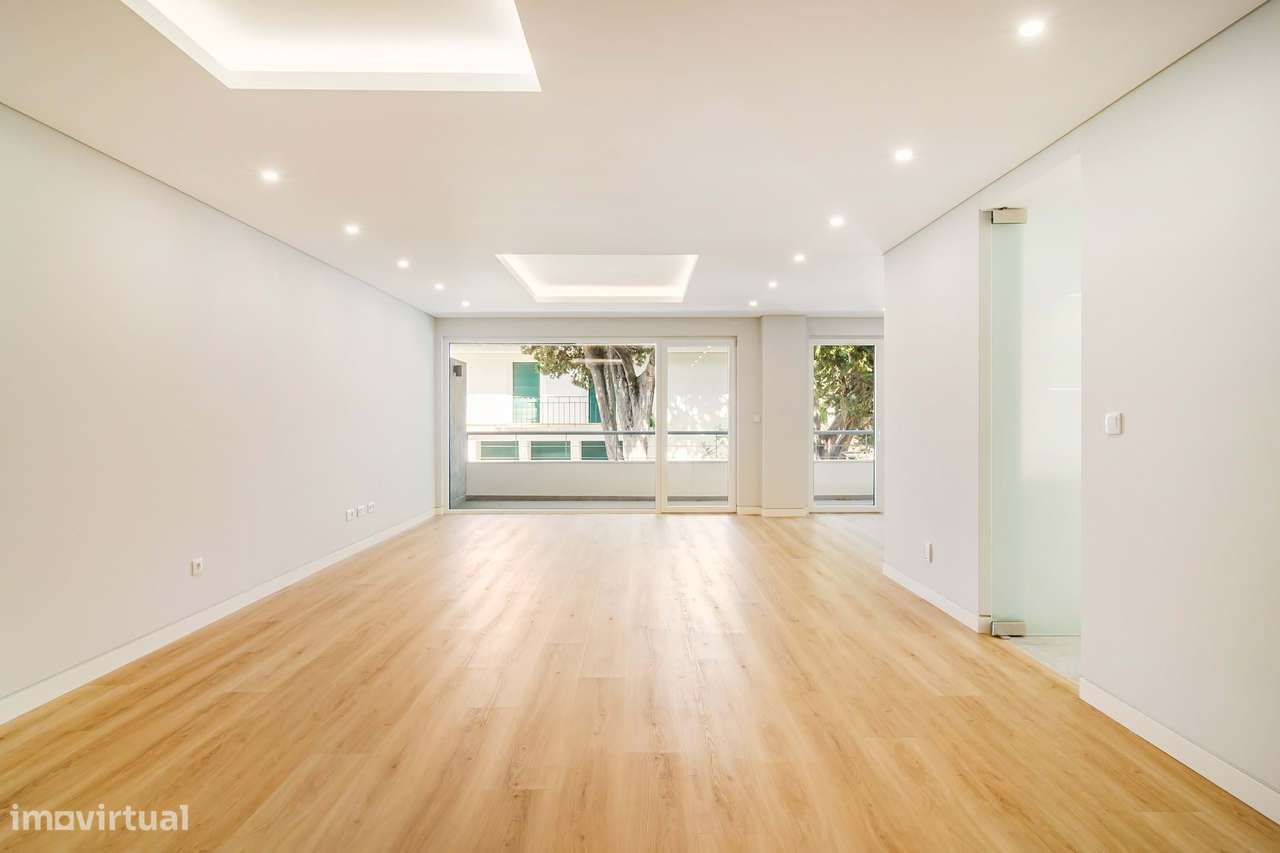 Apartamento T3+1 Venda em Carcavelos e Parede,Cascais - Grande imagem: 4/31