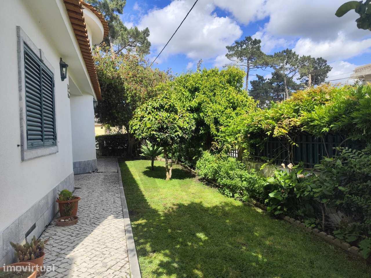 Moradia T3 na Aroeira - Charneca da Caparica - Fonte da Telha-8