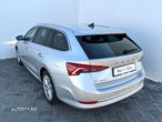 Skoda Octavia Combi 2.0 TDI DSG Style - 3