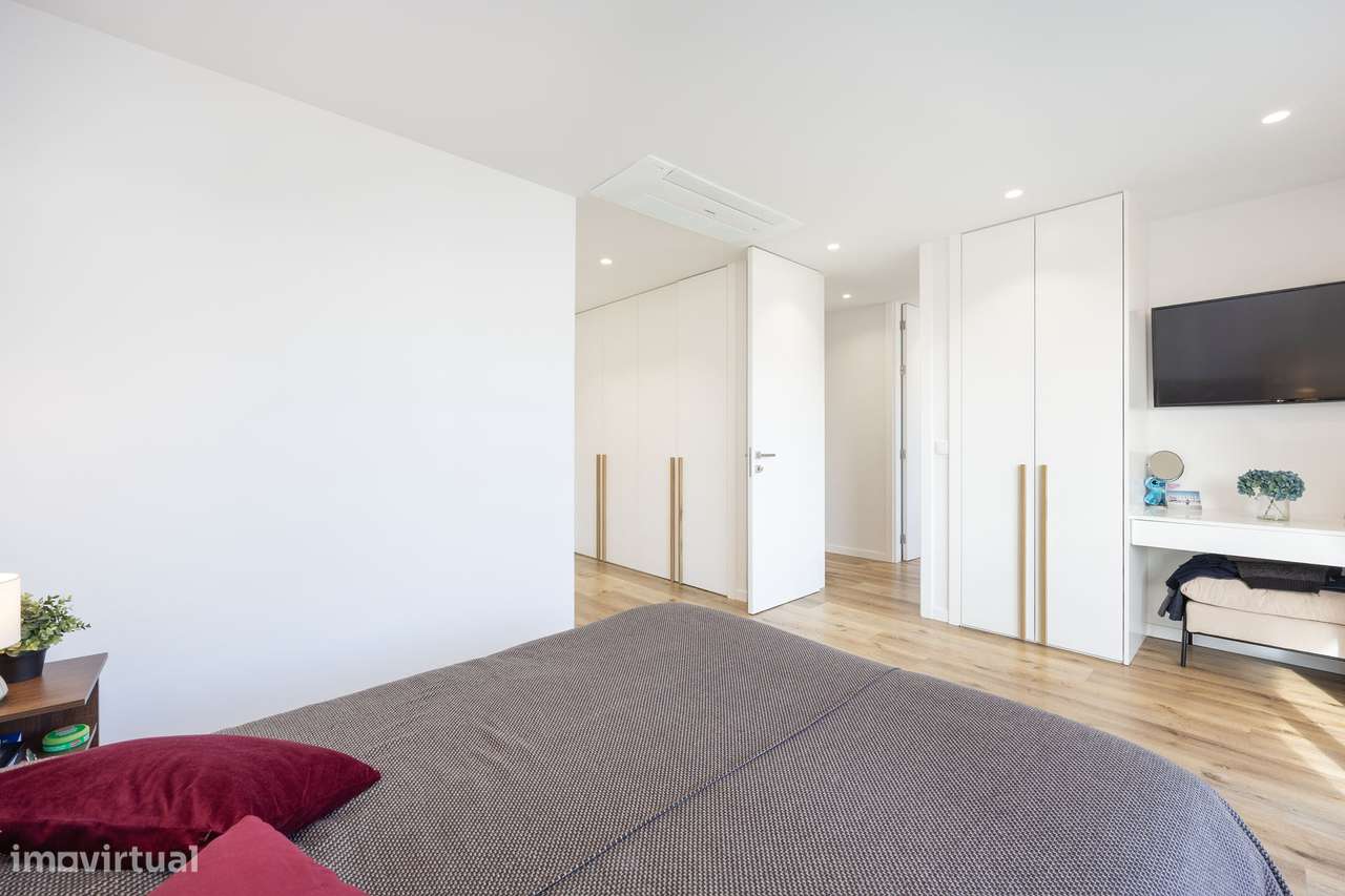 Apartamento T3 Semi-Novo || Quinta do Taborda || Leiria-32