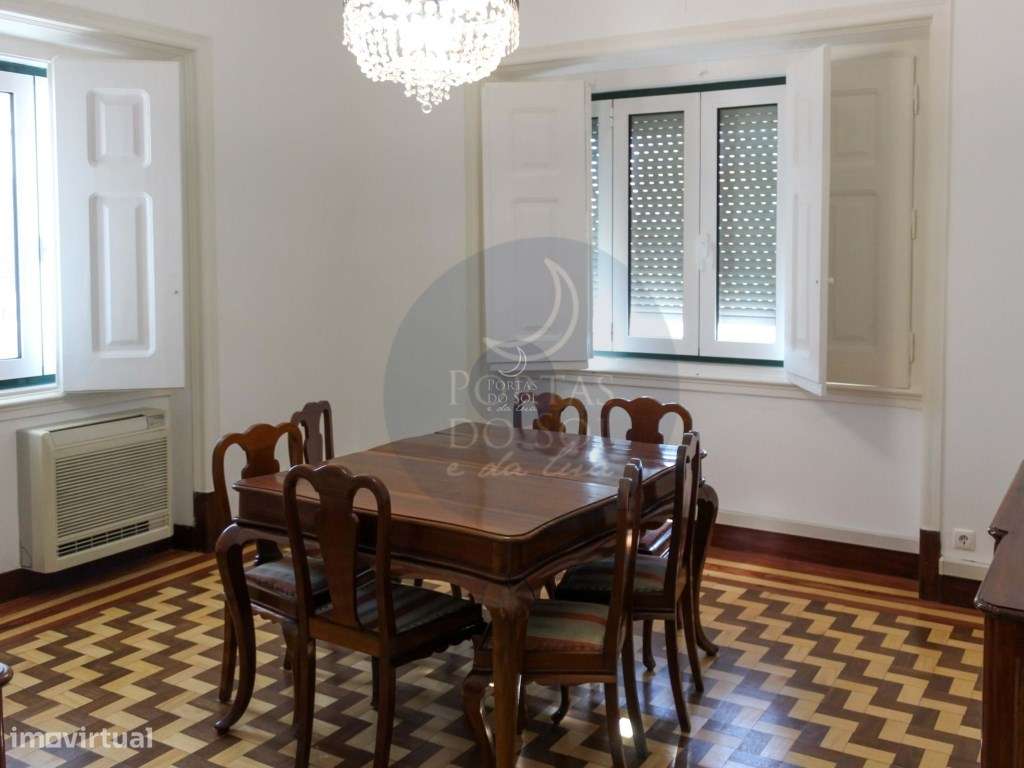 T6 c sótão (72m2), terraço, pátio e estacionamento-7