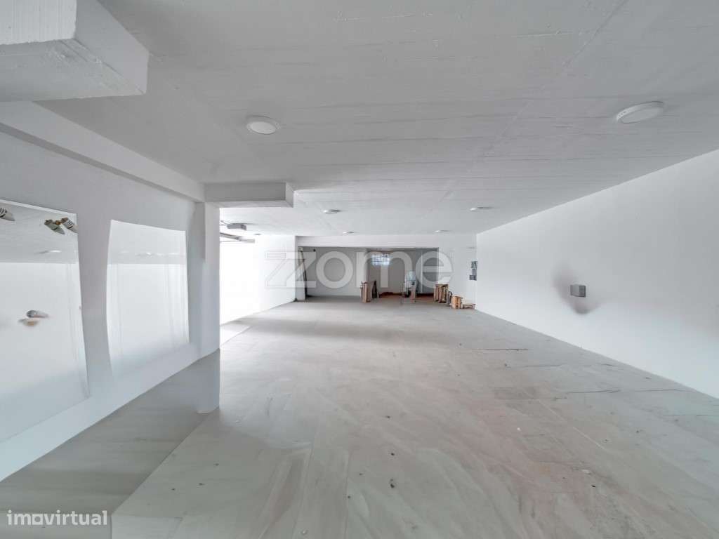 Moradia T6 Famões-25