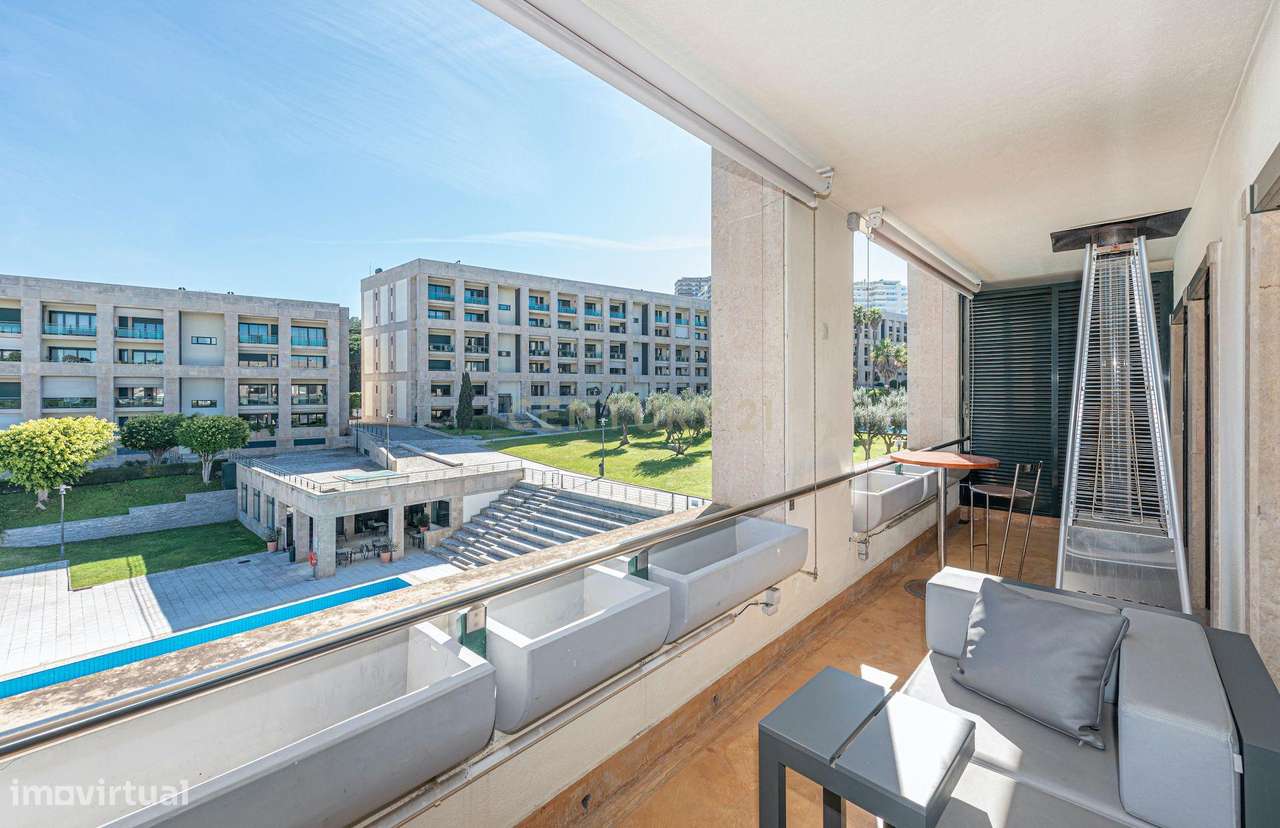 Apartamento T1 para arrendamento no condominio Villa Restelo - Grande imagem: 4/25