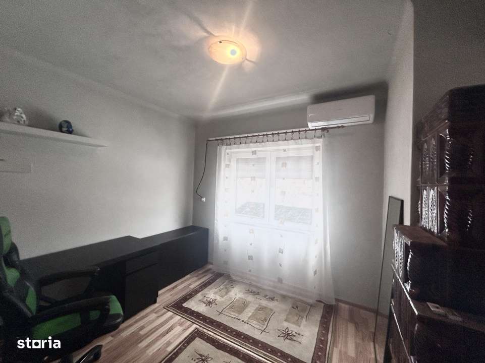 VAND MANSARDA CINEFILULUI-2