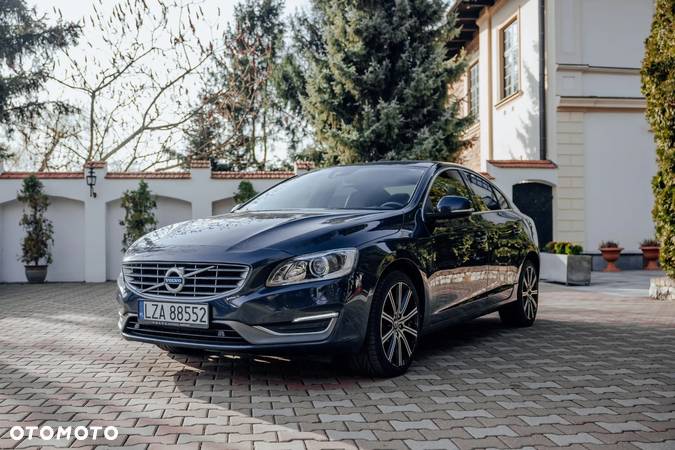 Volvo S60 T6 AWD Geartronic Edition - 1