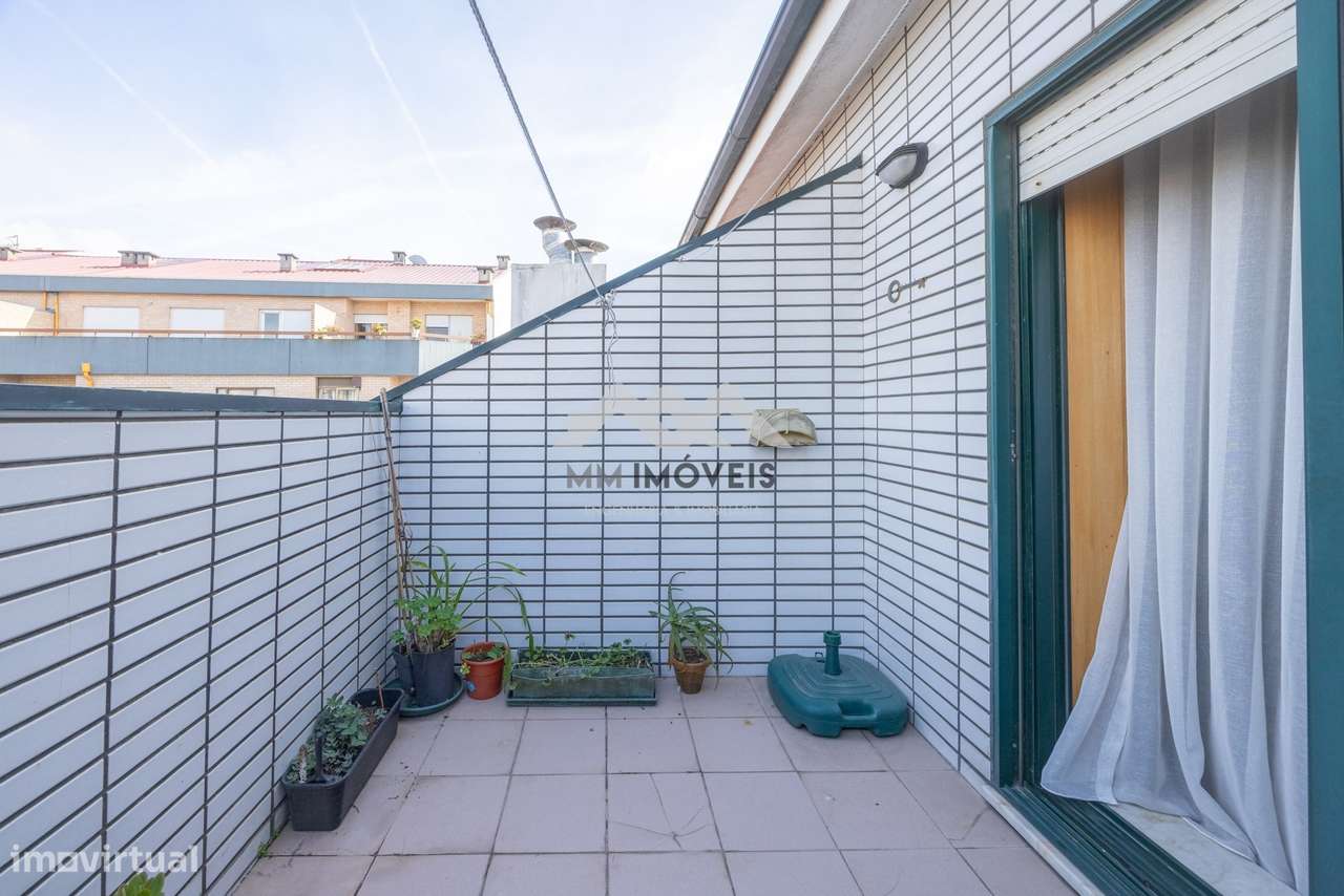 Apartamento T3 Duplex | Vila Nova de Gaia | Terraço | Varanda | Elevad - Grande imagem: 5/38