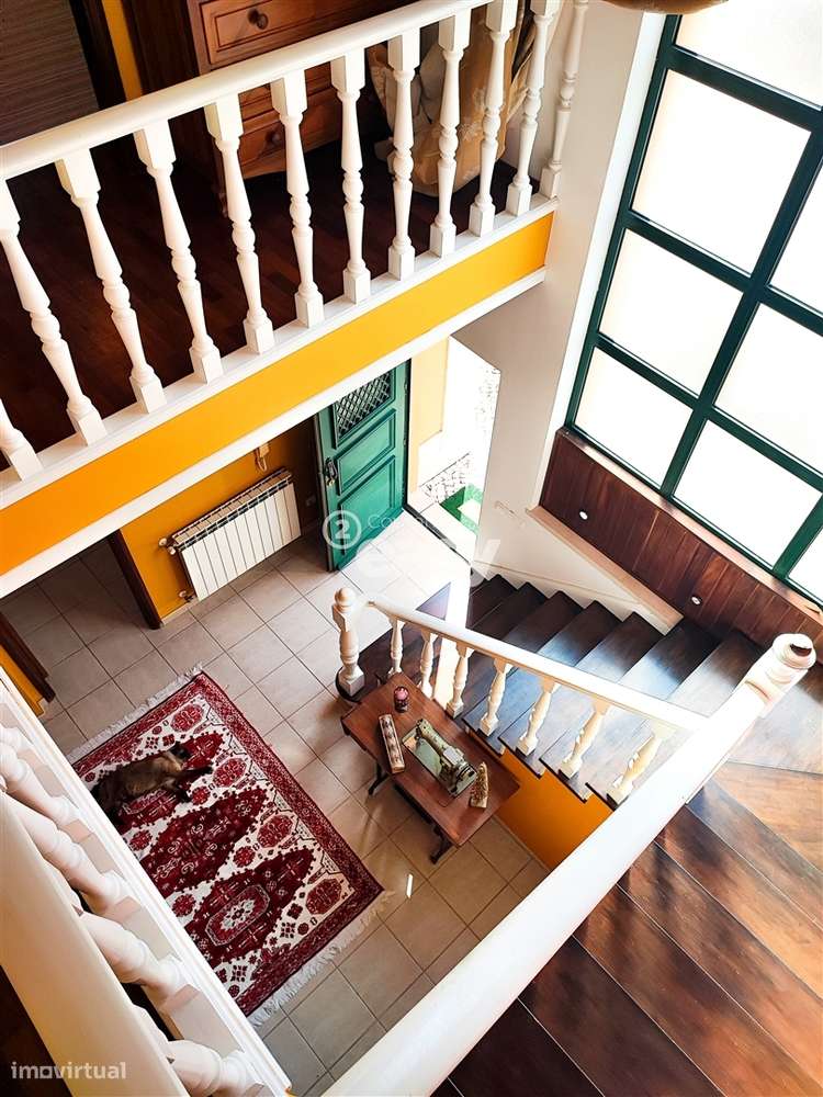 Moradia T5 à Venda em Almeirim – Espaço, Conforto e Funcionalidade! - Grande imagem: 5/60