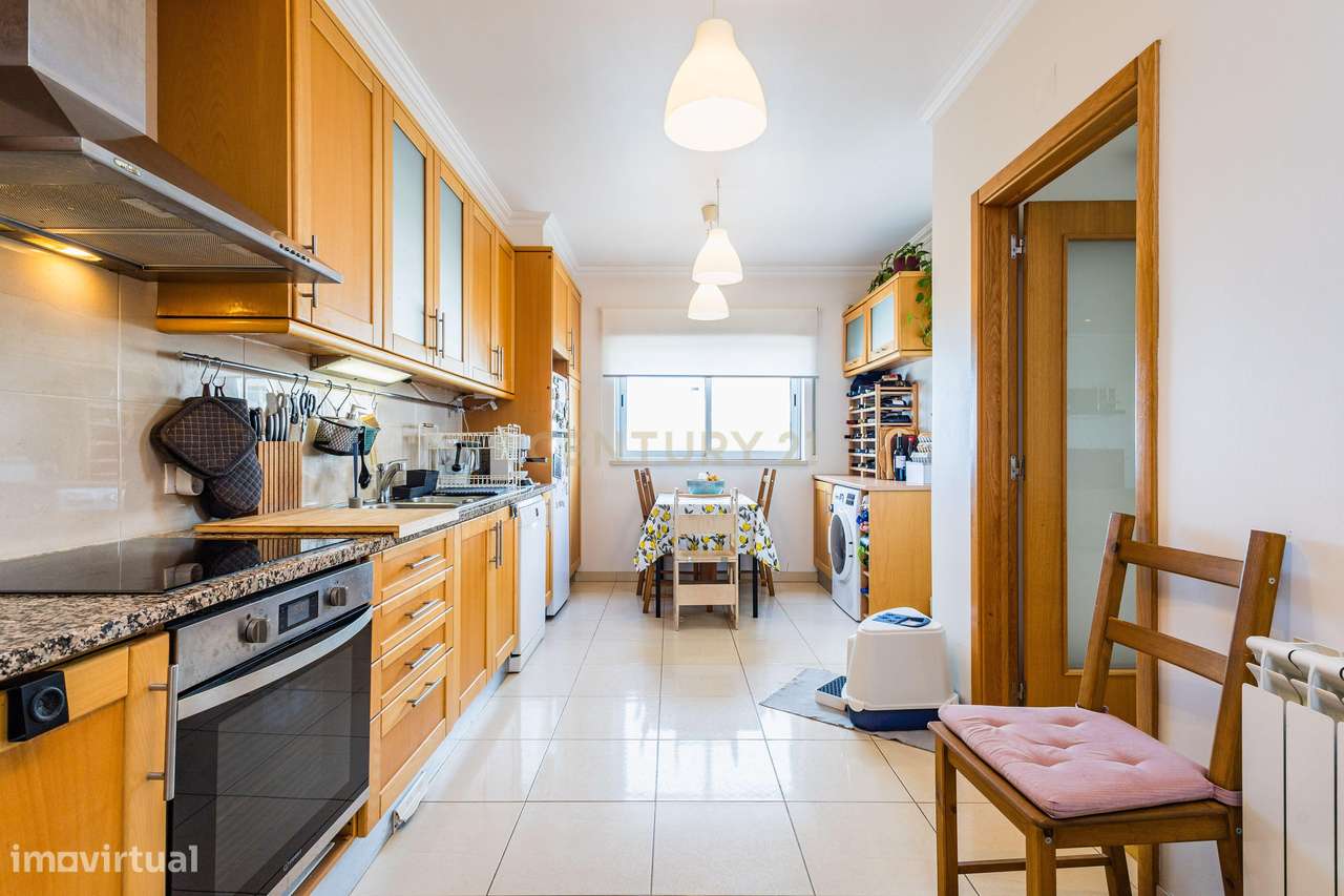 T3 com excelente exposição solar em Telheiro – Leiria - Grande imagem: 3/23