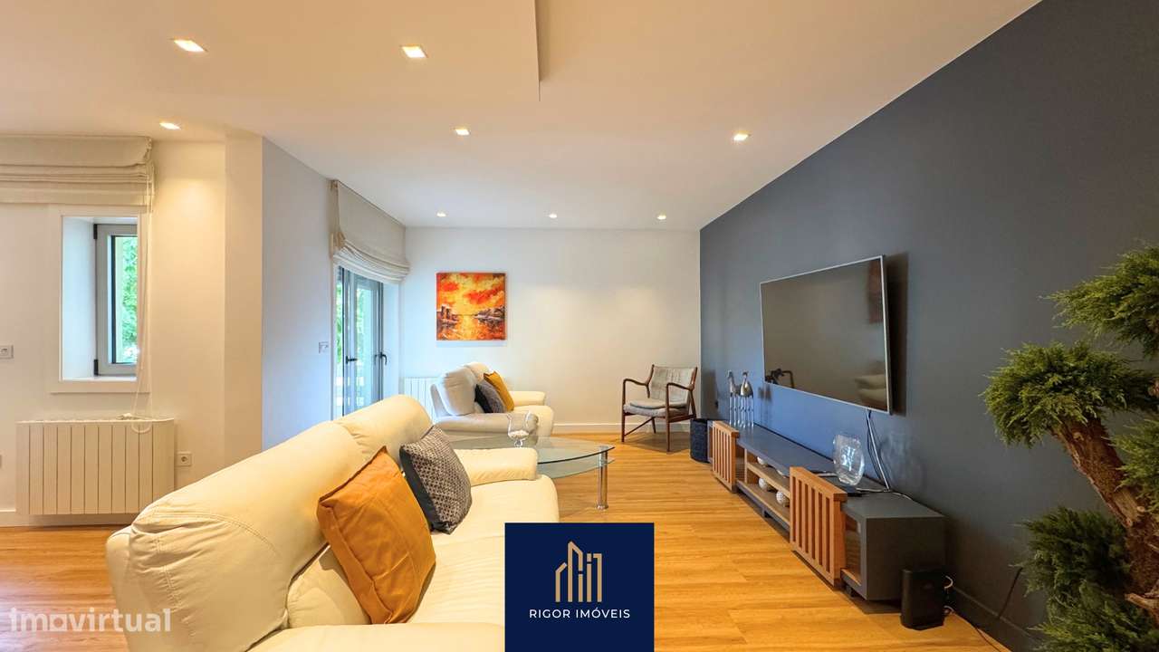 Apartamento T4 Zona Balnear Póvoa de Varzim, Avenida Santos Graça-7