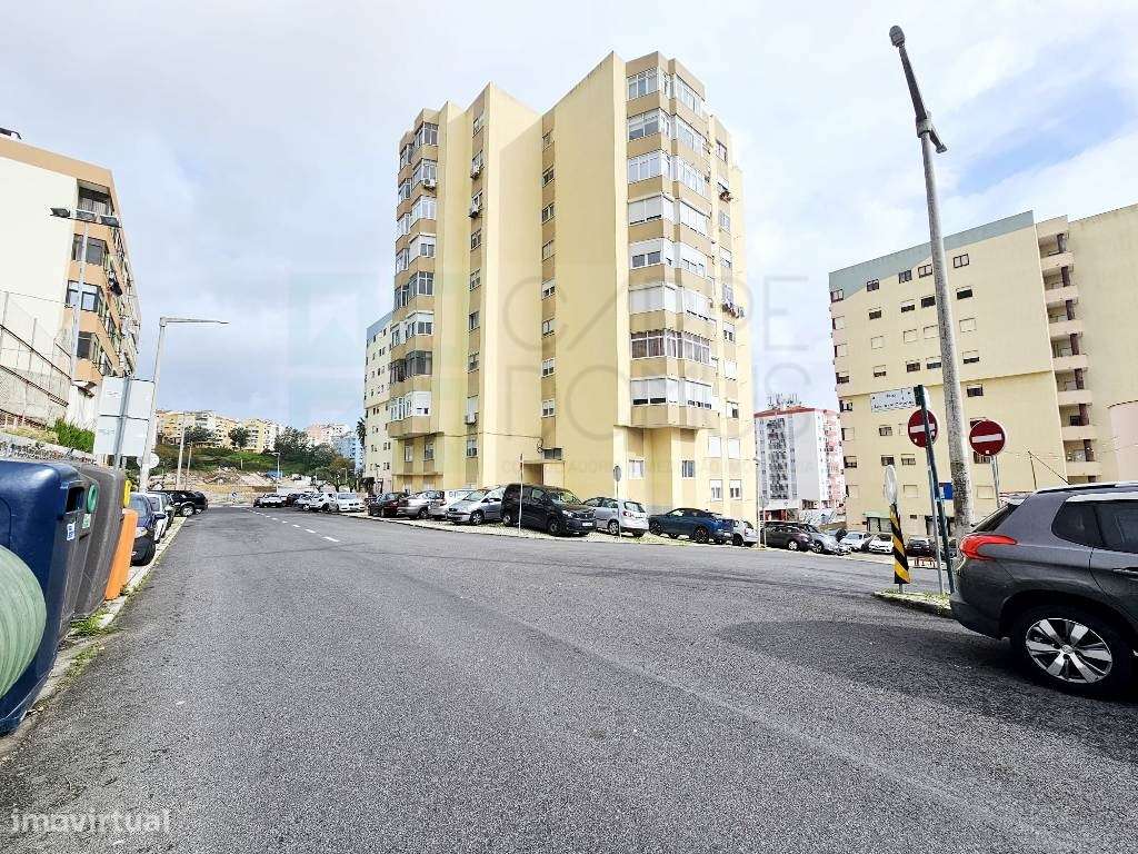 Espaçoso apartamento T3 na Ramada, Odivelas-46