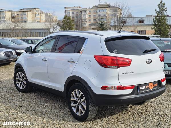 Kia Sportage 1.7 CRDI 2WD Vision - 8