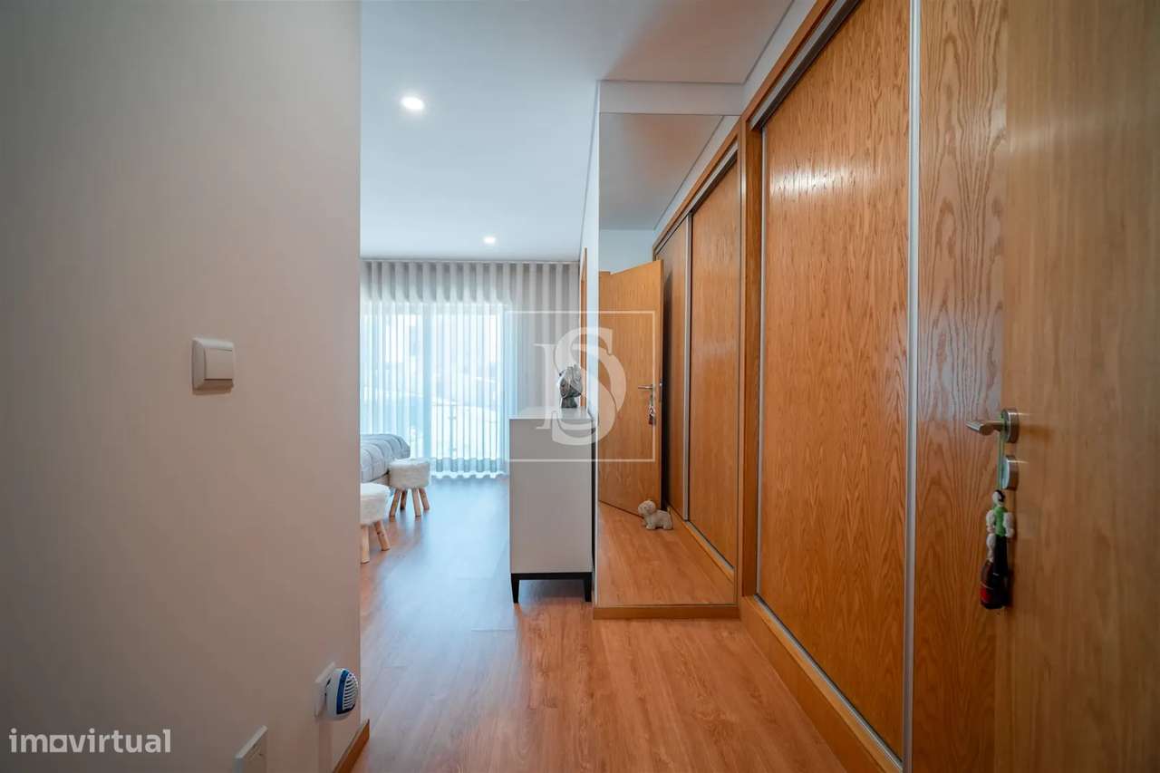 Moradia T3 em Vizela com Garagem e Terraço – Espaço e Conforto-12