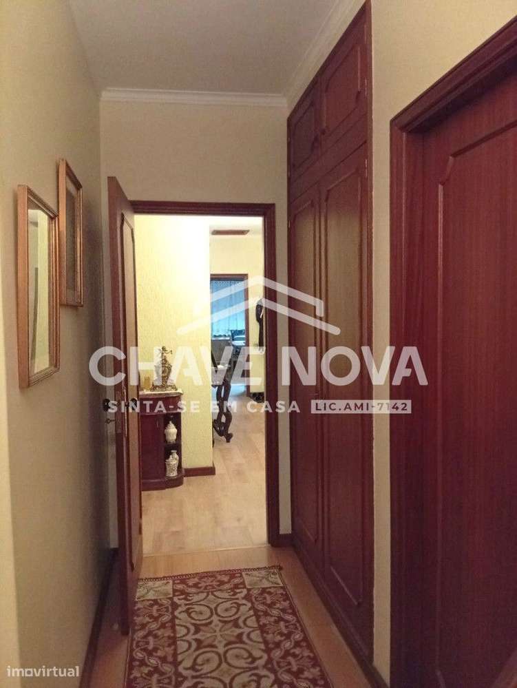 MORADIA ISOLADA V3+1  SERZEDO E PEROSINHO (VILA NOVA DE GAIA)-24