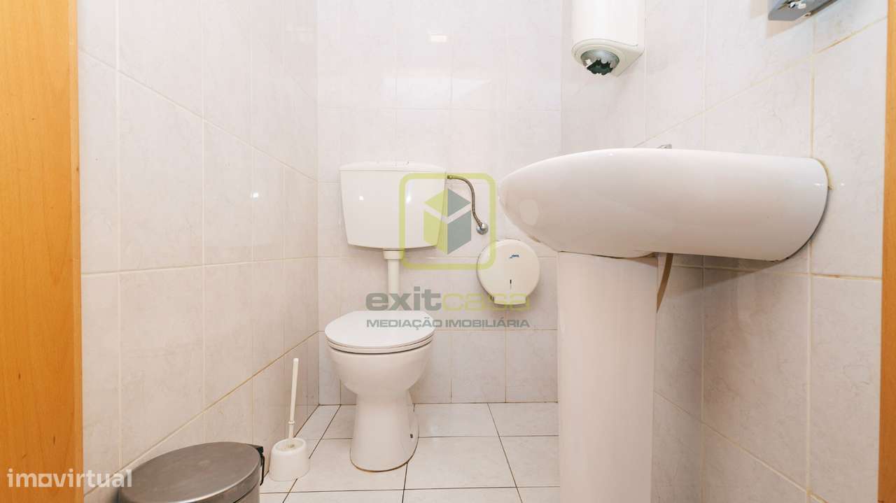 Restaurante e escritórios - Grande imagem: 5/13