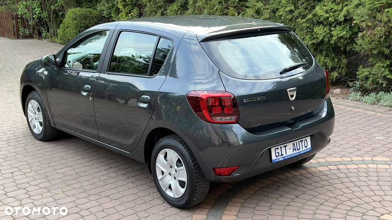 Dacia Sandero SCe 75 Essential - 10