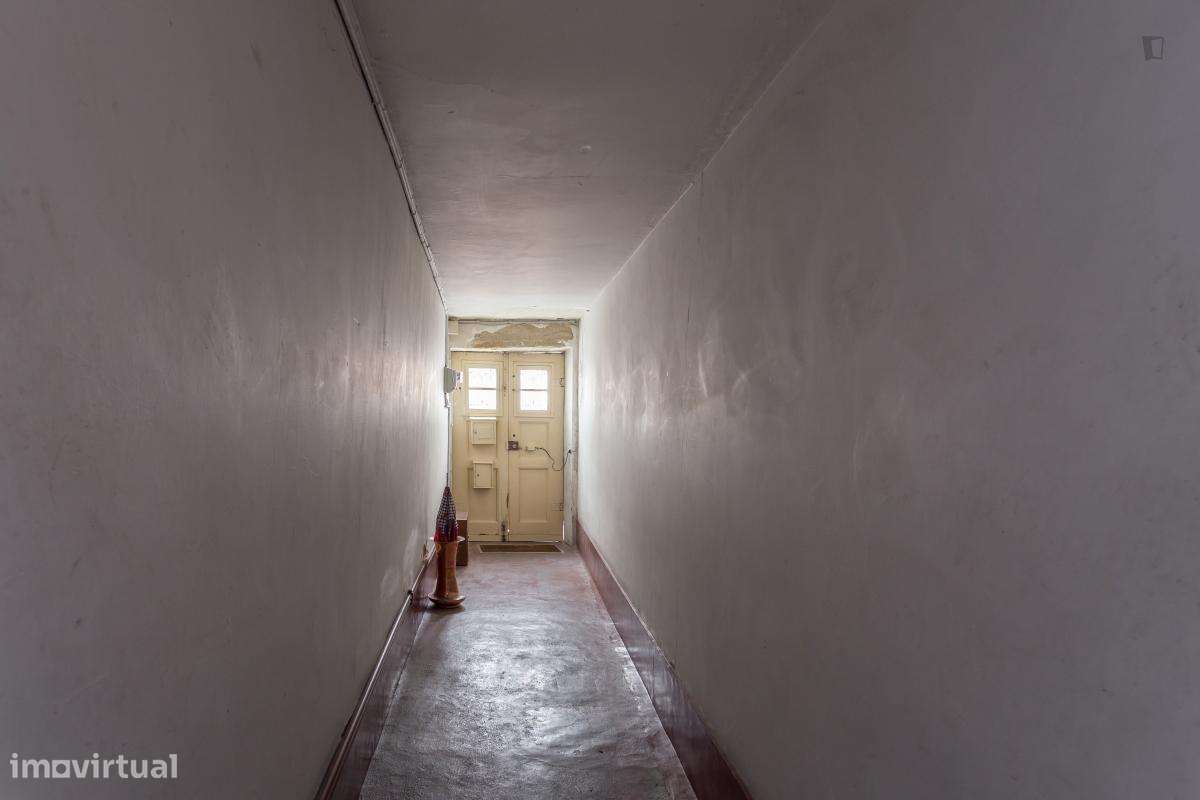 Apartamento com 1 quartos - localizado em Massarelos Porto - Grande imagem: 4/6