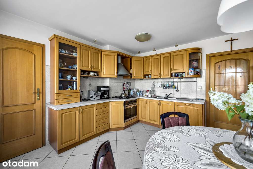 Na sprzedaż PIĘKNY DOM NA SPRZEDAŻ-5