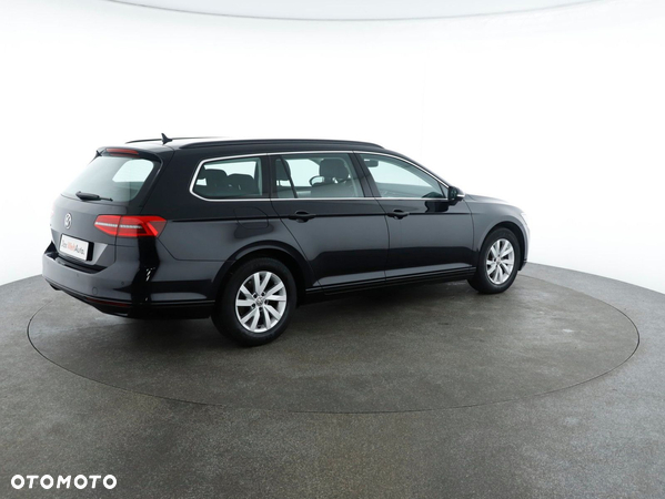 Volkswagen Passat 2.0 TDI BMT Comfortline DSG - 12